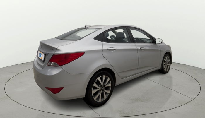 2016 Hyundai Verna 1.6 VTVT SX, Petrol, Manual, 84,819 km, Right Back Diagonal