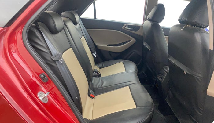 2015 Hyundai Elite i20 ASTA 1.4 CRDI, Diesel, Manual, 37,505 km, Right Side Rear Door Cabin