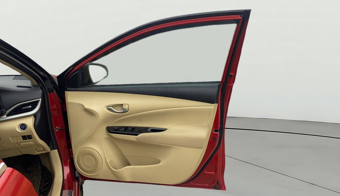 2021 Toyota YARIS G CVT, Petrol, Automatic, 35,024 km, RHS Front Door