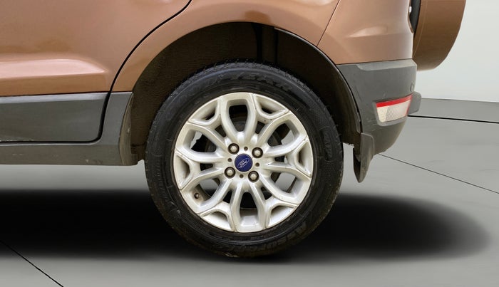 2016 Ford Ecosport TITANIUM 1.5L DIESEL, Diesel, Manual, 1,06,586 km, Left Rear Wheel