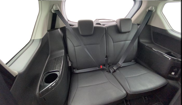 2022 Maruti XL6 ALPHA PLUS MT, Petrol, Manual, 29,112 km, Third Seat Row ( optional )
