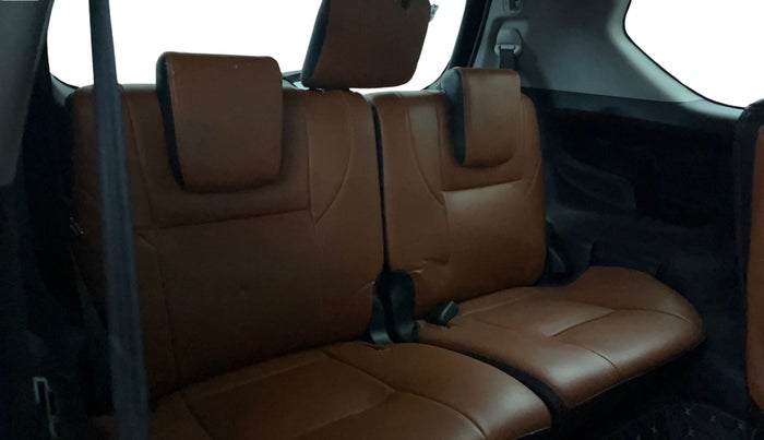 2022 Toyota Innova Crysta 2.7 GX AT 7 STR, Petrol, Automatic, 37,081 km, Third Seat Row ( optional )