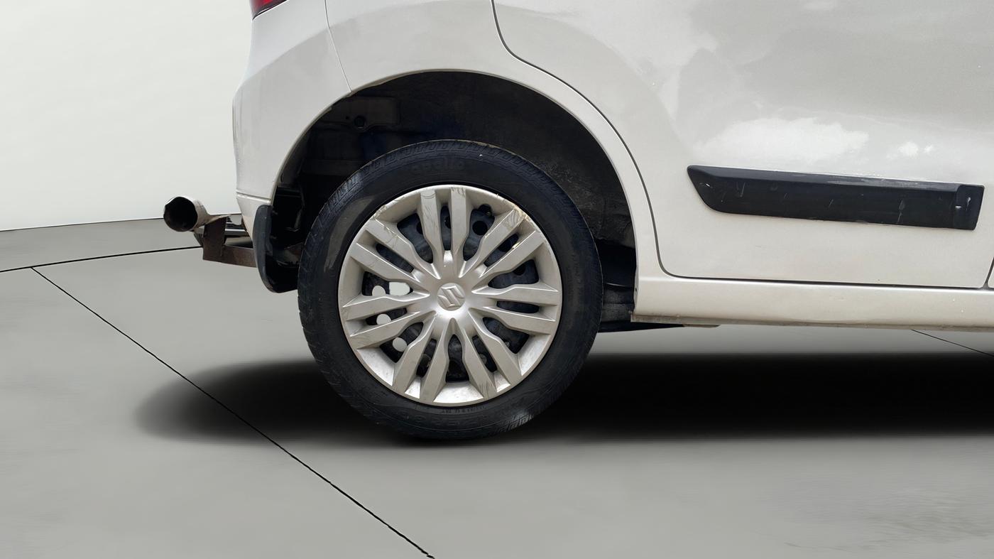 2017 Maruti Wagon R 1.0 VXI, Petrol, Manual, 56,051 km, Right Rear Wheel