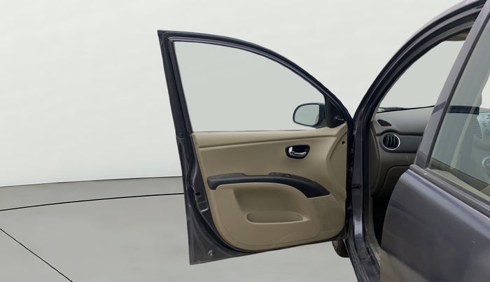 2015 Hyundai i10 SPORTZ 1.1, Petrol, Manual, 82,983 km, LHS Front Door