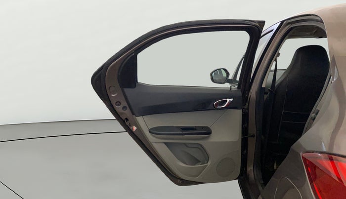 2018 Tata Tiago XZ PETROL, Petrol, Manual, 12,862 km, LHS Rear Door