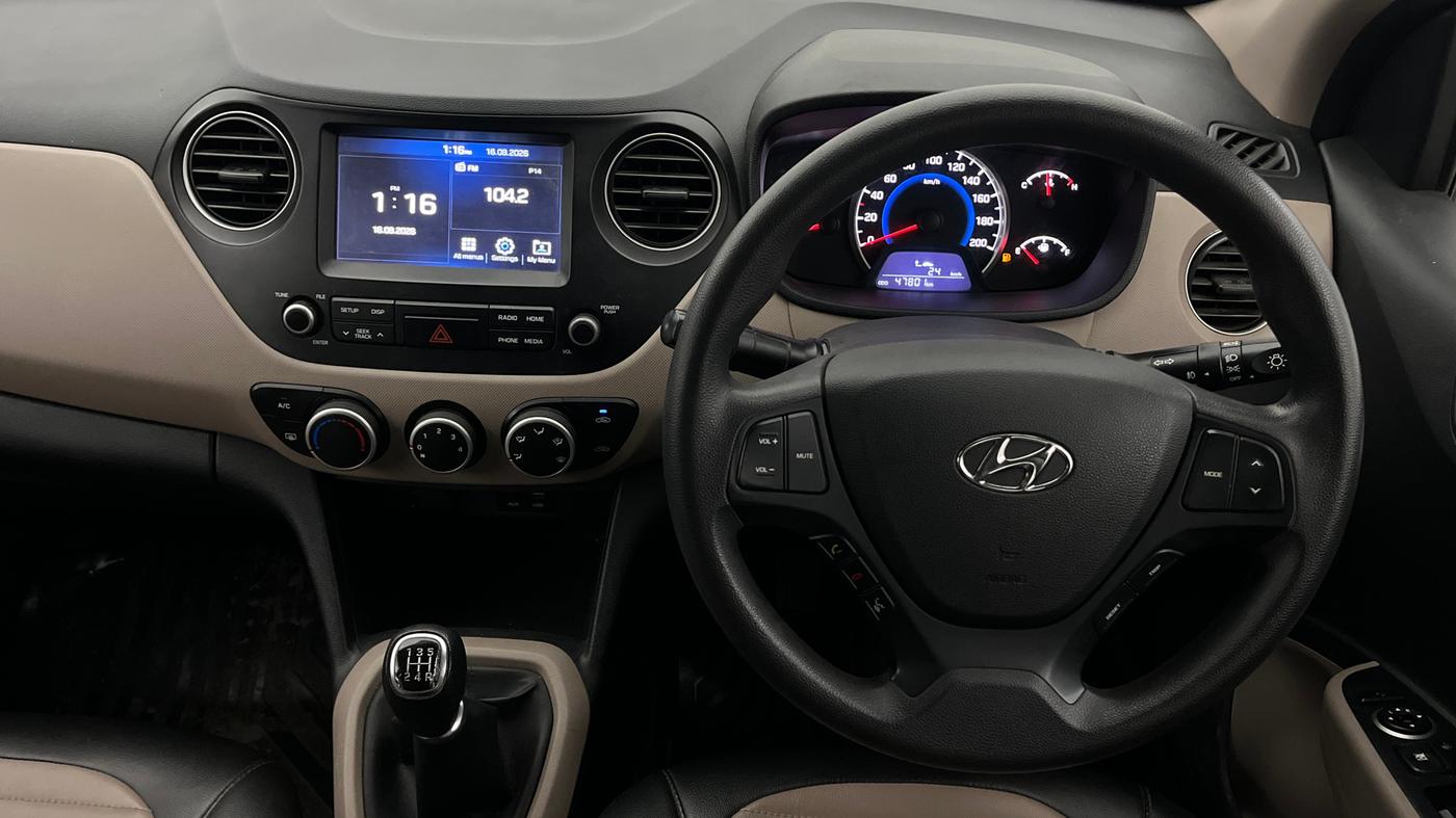 2018 Hyundai Grand i10 SPORTZ 1.2 KAPPA VTVT, Petrol, Manual, 47,777 km, Steering Wheel Close Up