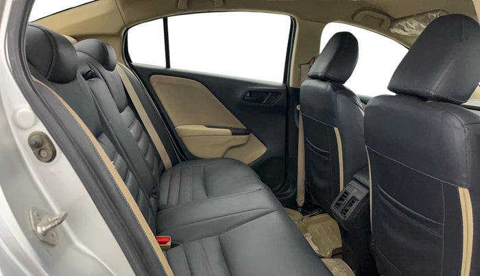 2015 Honda City 1.5L I-VTEC SV, Petrol, Manual, 48,194 km, Right Side Rear Door Cabin