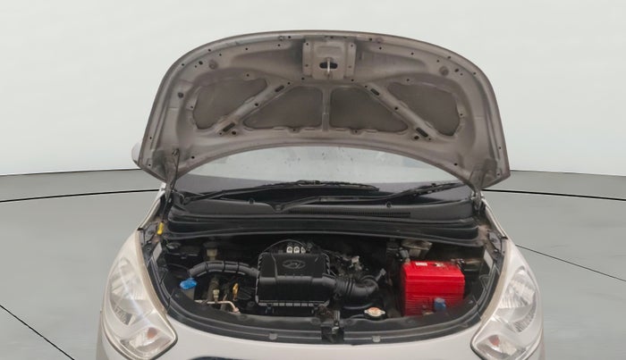 2014 Hyundai i10 SPORTZ 1.1, CNG, Manual, 99,114 km, Open Bonet