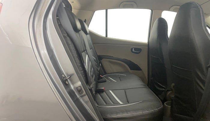 2013 Hyundai i10 SPORTZ 1.2, Petrol, Manual, 75,320 km, Right Side Rear Door Cabin