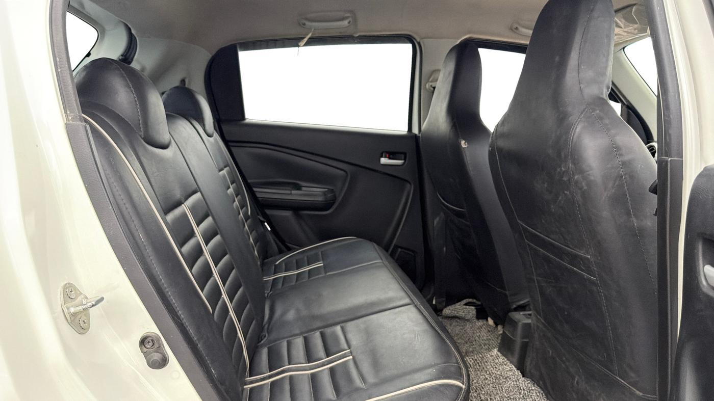 2022 Maruti Celerio VXI, Petrol, Manual, 35,761 km, Right Side Rear Door Cabin