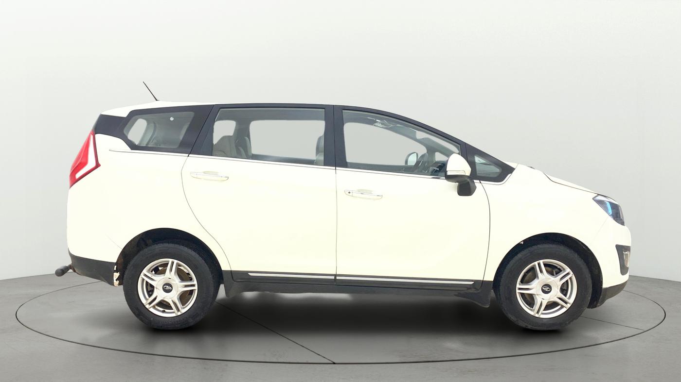 2020 Mahindra MARAZZO M6 8 STR, Diesel, Manual, 73,902 km, Right Side View