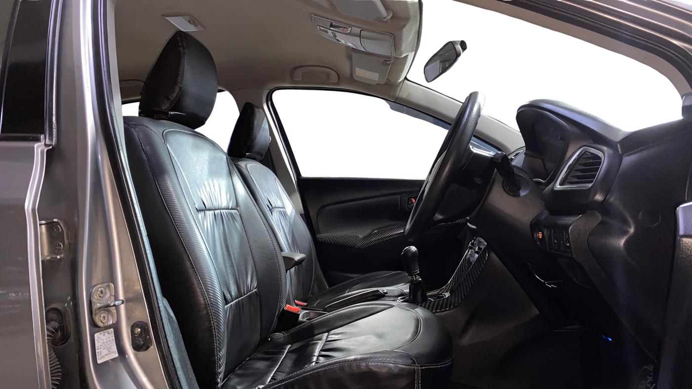 2016 Maruti S Cross ZETA 1.3, Diesel, Manual, 54,024 km, Right Side Front Door Cabin