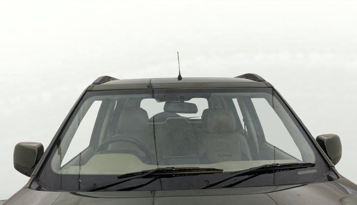 2017 Mahindra TUV300 T8, Diesel, Manual, 75,303 km, Front Windshield