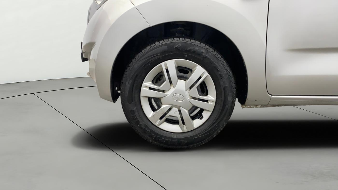 2019 Datsun Redi Go T (O), Petrol, Manual, 57,679 km, Left Front Wheel