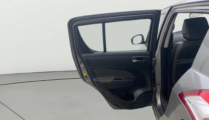 2015 Maruti Swift ZDI, Diesel, Manual, 1,49,958 km, LHS Rear Door