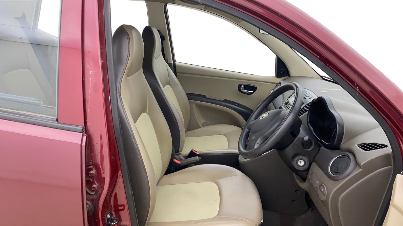 2014 Hyundai i10 SPORTZ 1.1, Petrol, Manual, 80,619 km, Right Side Front Door Cabin