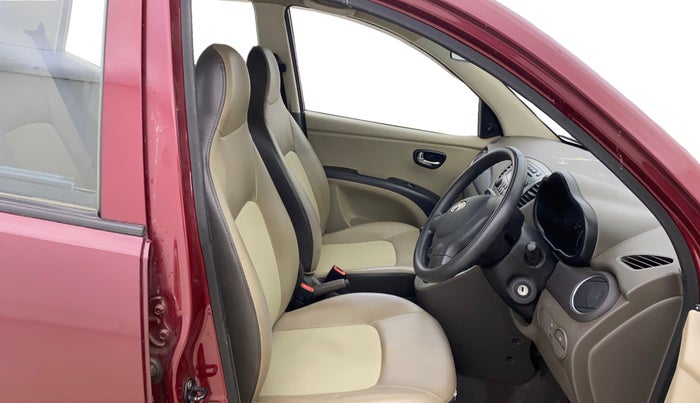 2014 Hyundai i10 SPORTZ 1.1, Petrol, Manual, 80,529 km, Right Side Front Door Cabin