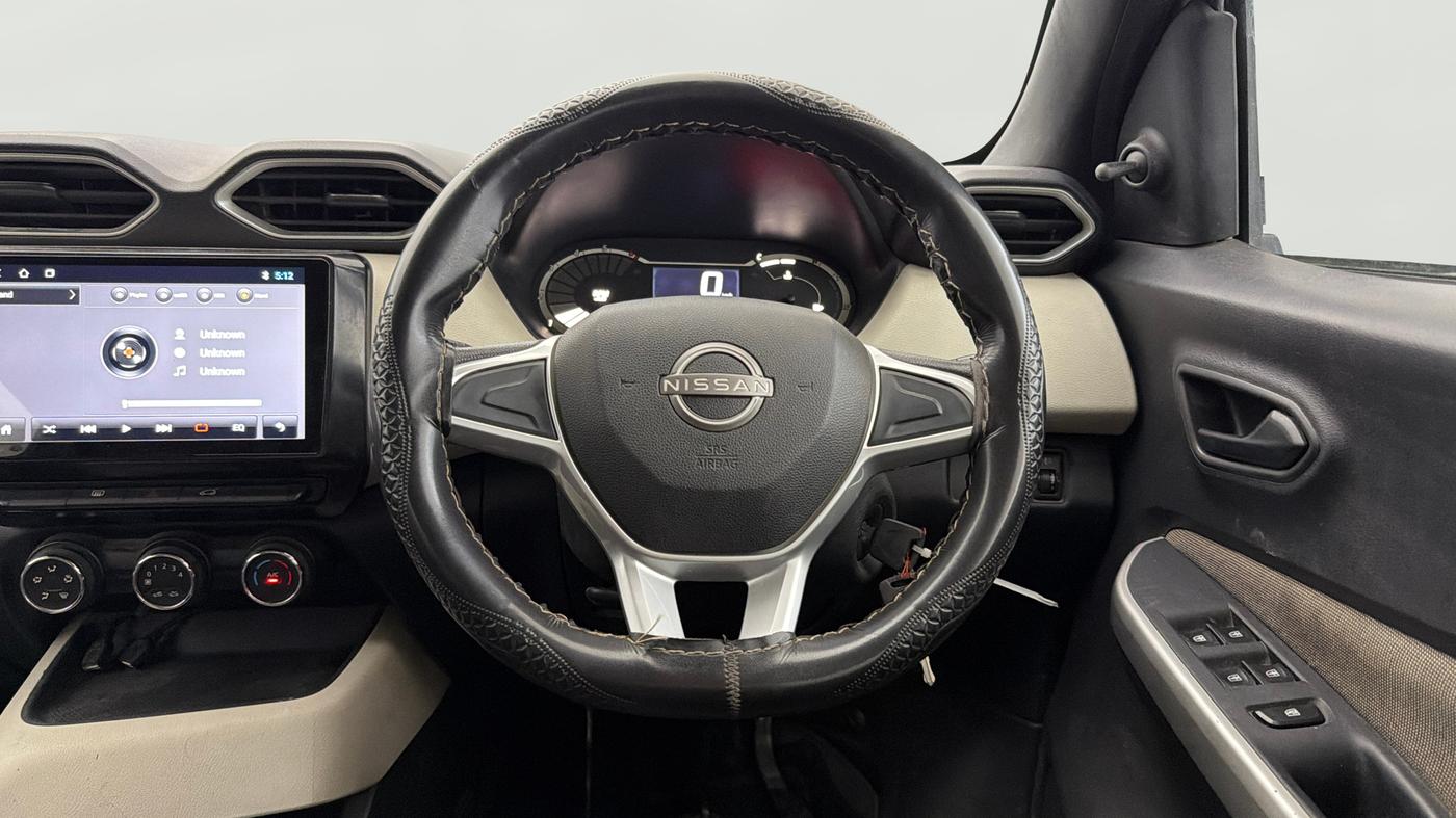 2021 Nissan MAGNITE XE, Petrol, Manual, 42,185 km, Steering Wheel Close Up