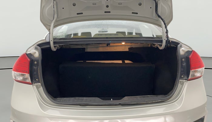 2016 Maruti Ciaz VXI, CNG, Manual, 88,281 km, Boot Open Zoomed View