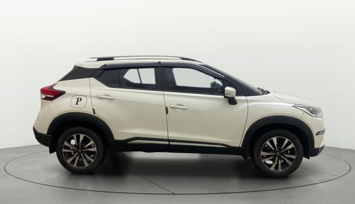 2021 Nissan Kicks XV 1.5, Petrol, Manual, 71,247 km, Right Side View