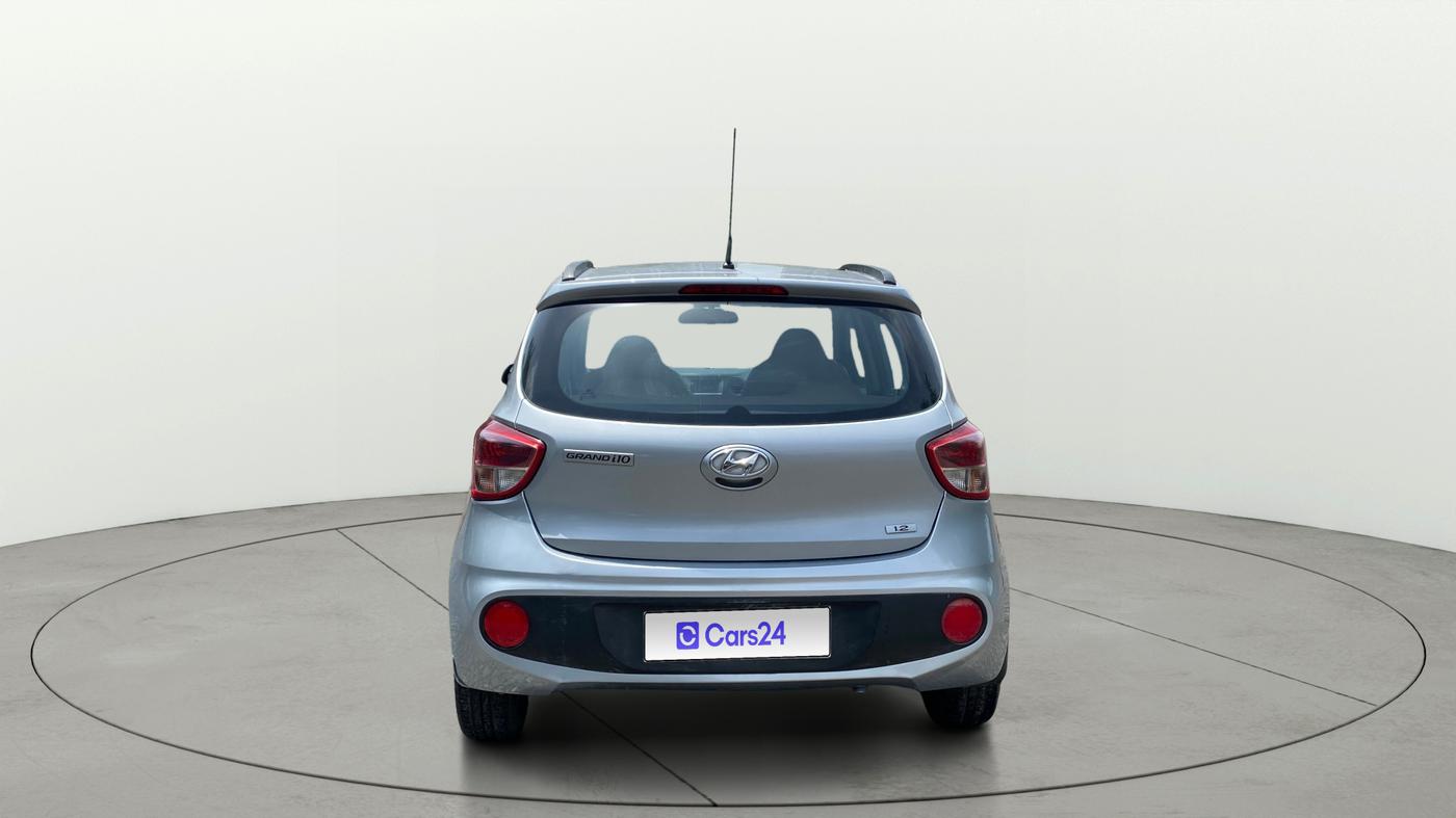 2018 Hyundai Grand i10 MAGNA AT 1.2 KAPPA VTVT, Petrol, Automatic, 25,209 km, Back/Rear
