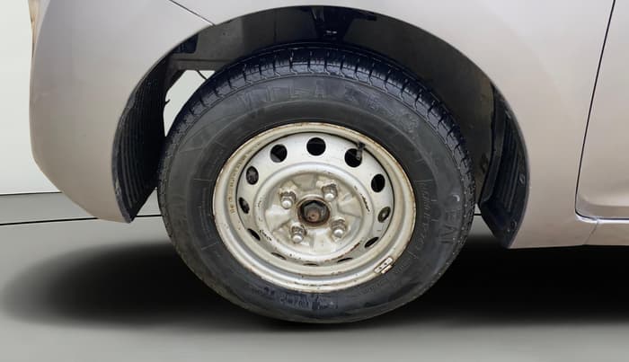 2013 Hyundai Eon ERA +, Petrol, Manual, 89,652 km, Left Front Wheel