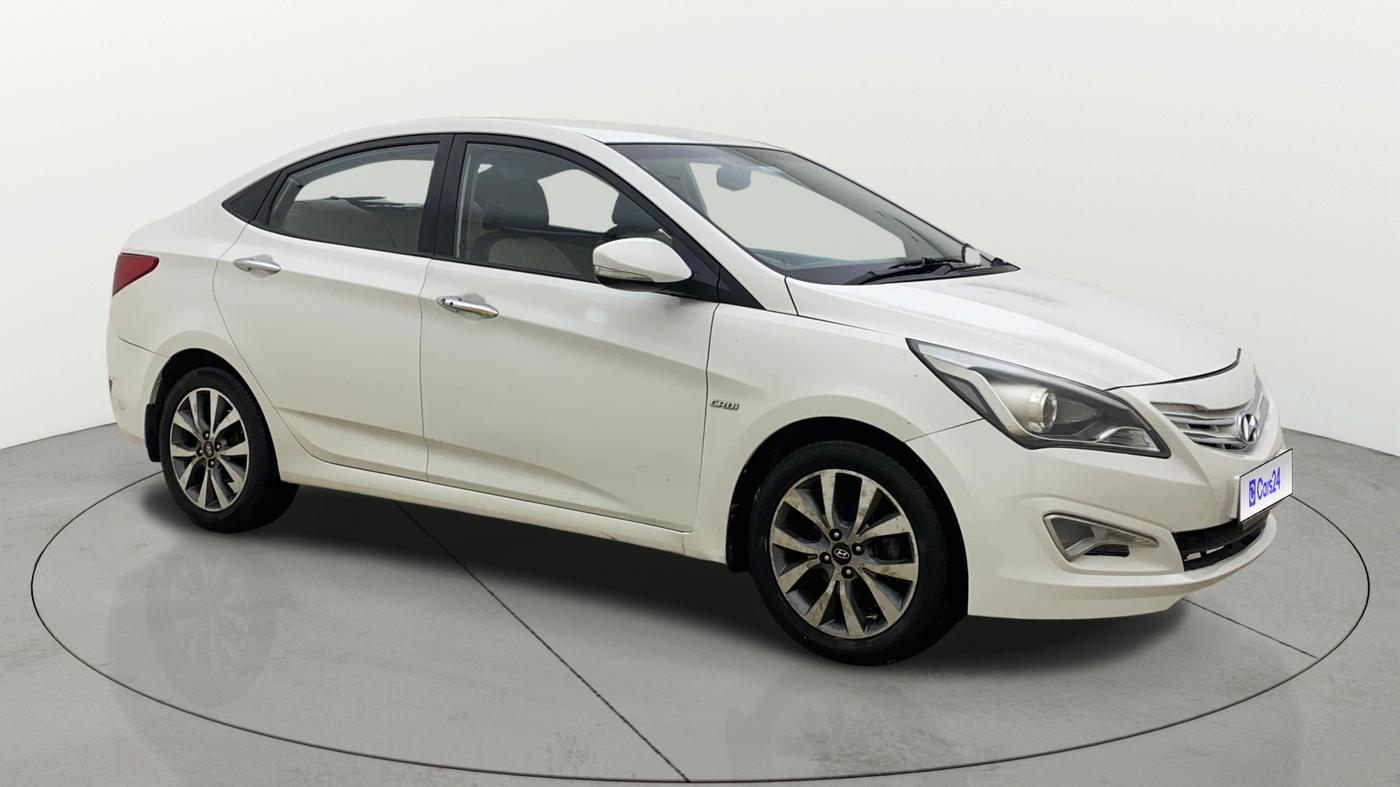 2015 Hyundai Verna FLUIDIC 1.6 CRDI S(O) 4S, Diesel, Manual, 99,789 km, Right Front Diagonal