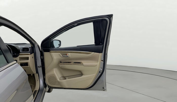2020 Maruti Ciaz ALPHA 1.5 SHVS PETROL, Petrol, Manual, 67,196 km, RHS Front Door