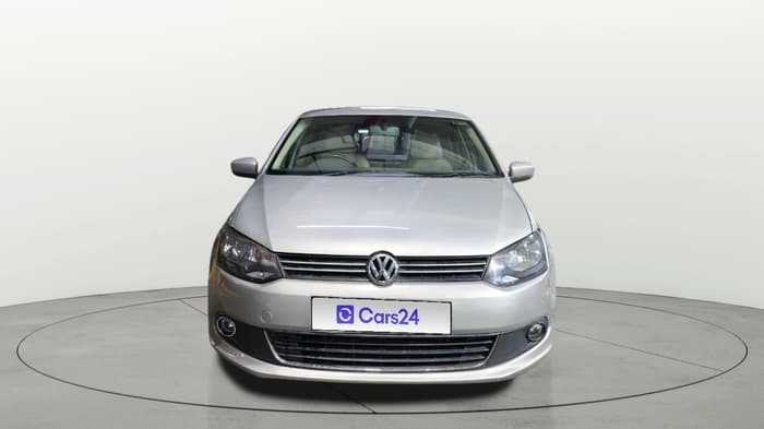 2013 Volkswagen Vento HIGHLINE 1.6 MPI, Petrol, Manual, 73,143 km, Front