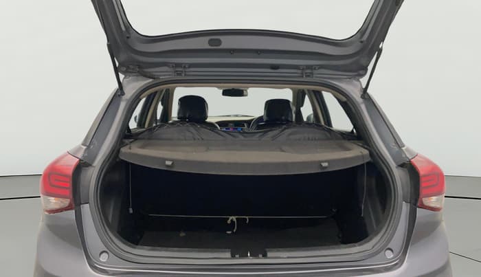 2018 Hyundai Elite i20 SPORTZ 1.2, Petrol, Manual, 1,24,745 km, Boot Open Zoomed View
