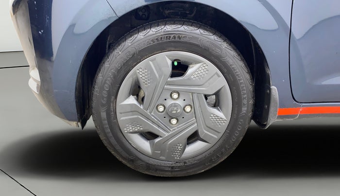 2020 Hyundai GRAND I10 NIOS MAGNA CORPORATE EDITION AMT 1.2 KAPPA VTVT, Petrol, Automatic, 66,083 km, Left Front Wheel