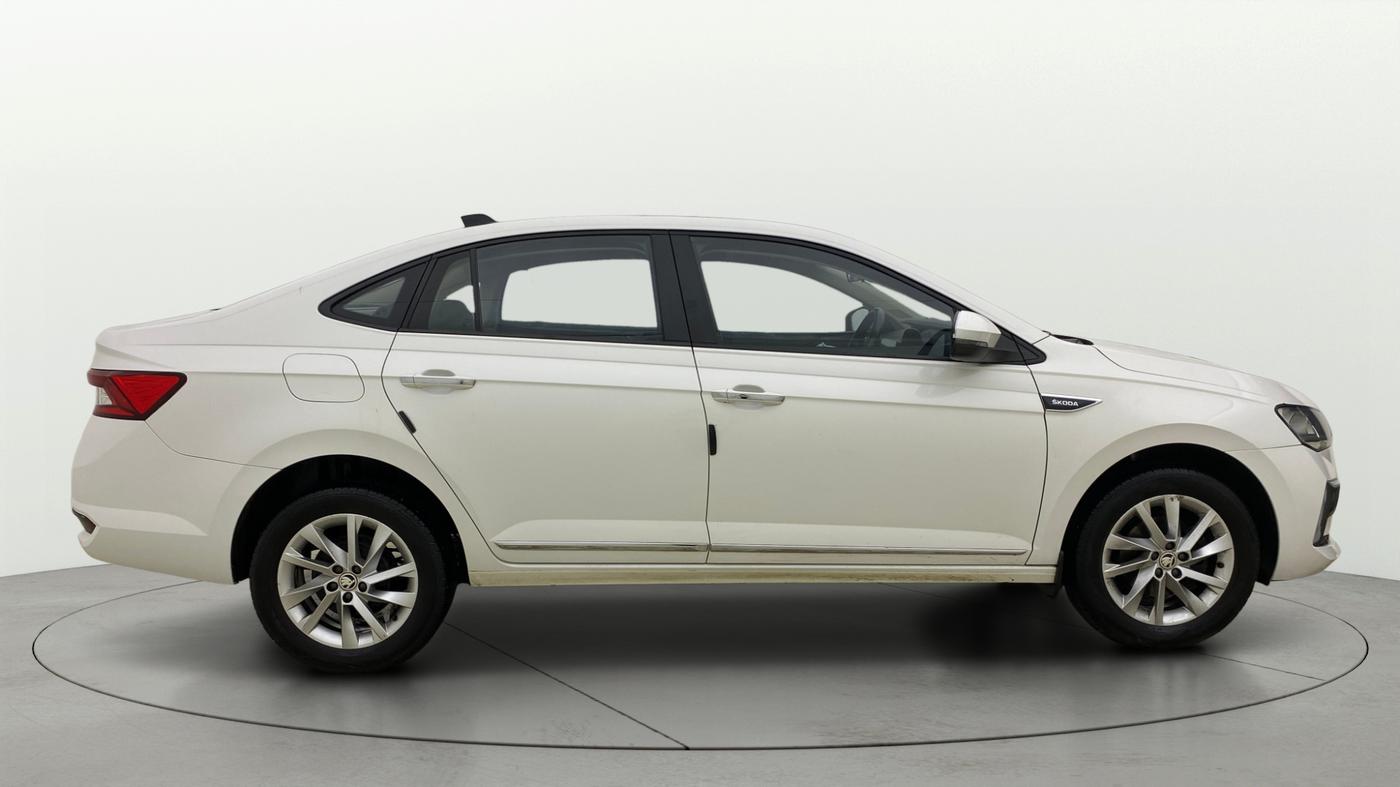 2023 Skoda SLAVIA AMBITION 1.0L TSI MT, Petrol, Manual, 49,091 km, Right Side View