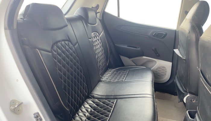 2022 Hyundai GRAND I10 NIOS ERA 1.2 KAPPA VTVT, Petrol, Manual, 58,830 km, Right Side Rear Door Cabin