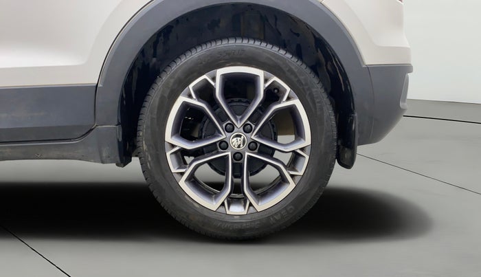 2022 Skoda KUSHAQ STYLE 1.5L TSI DSG, Petrol, Automatic, 27,752 km, Left Rear Wheel