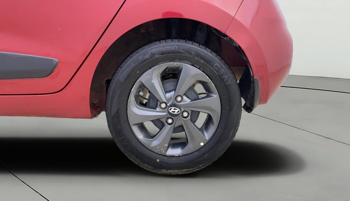 2018 Hyundai Grand i10 SPORTZ 1.2 KAPPA VTVT DUAL TONE, Petrol, Manual, 53,108 km, Left Rear Wheel