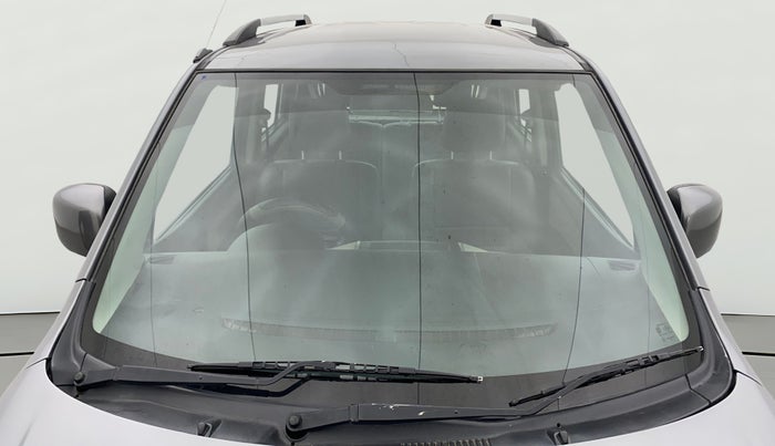 2014 Maruti Wagon R 1.0 VXI, Petrol, Manual, 39,844 km, Front Windshield