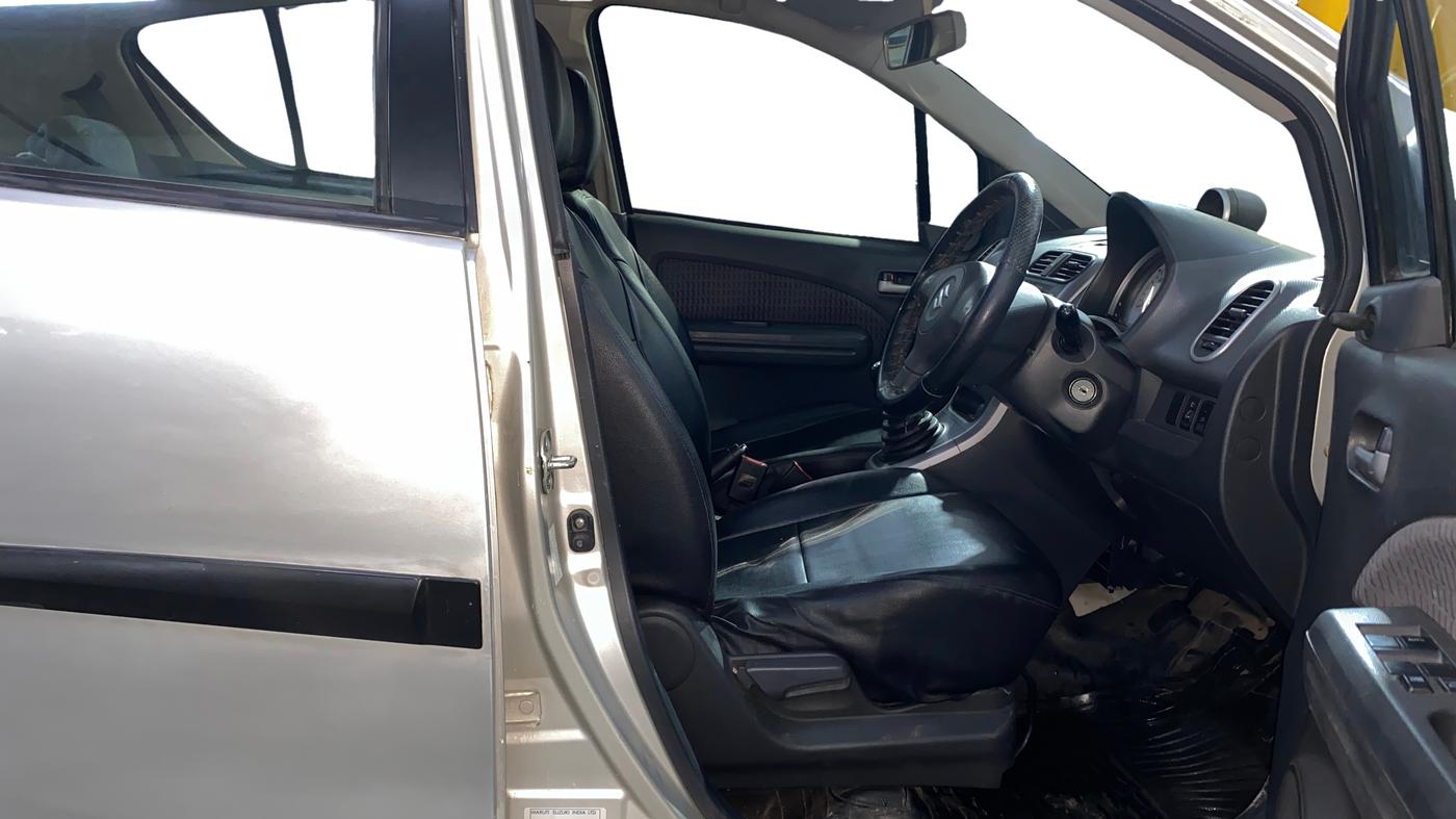 2014 Maruti Ritz VXI, Petrol, Manual, 63,954 km, Right Side Front Door Cabin