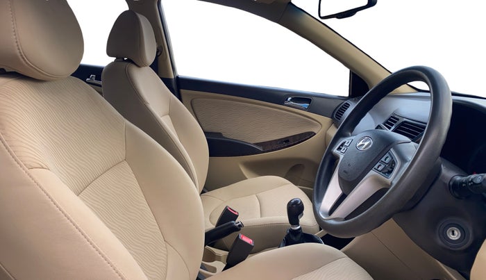 2012 Hyundai Verna FLUIDIC 1.6 VTVT EX, Petrol, Manual, 37,666 km, Right Side Front Door Cabin