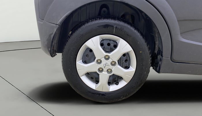 2025 Mahindra XUV 3XO MX2 Pro 1.2 L TCMPFi, Petrol, Manual, 8,725 km, Right Rear Wheel