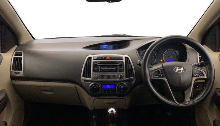 2012 Hyundai i20 SPORTZ 1.2, CNG, Manual, 1,20,834 km, Dashboard