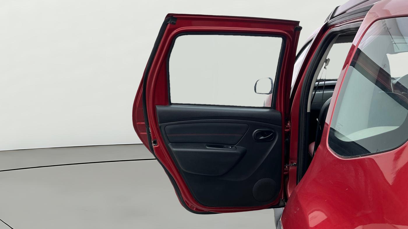 2018 Renault Duster RXS CVT, Petrol, Automatic, 73,108 km, LHS Rear Door