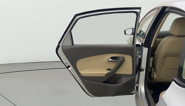 2016 Volkswagen Vento HIGHLINE PETROL AT, Petrol, Automatic, 52,937 km, LHS Rear Door