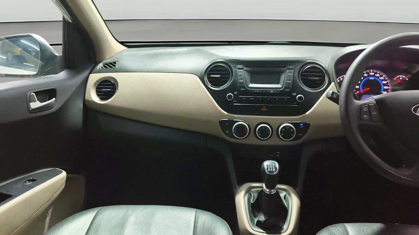 2015 Hyundai Grand i10 SPORTZ 1.2 KAPPA VTVT, Petrol, Manual, 27,417 km, Air Conditioner