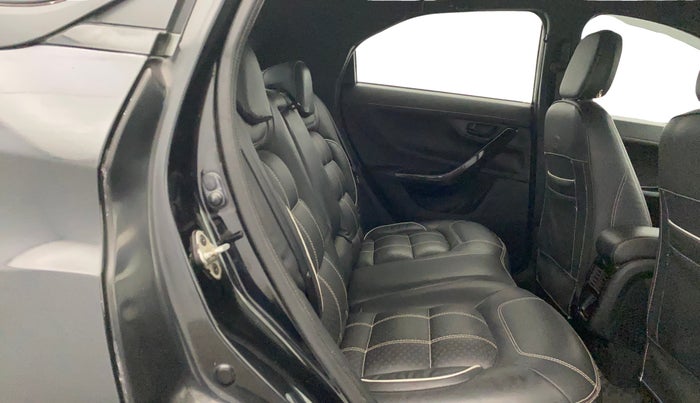 2021 Tata NEXON XZ PLUS (O) PETROL DARK EDITION, Petrol, Manual, 1,22,091 km, Right Side Rear Door Cabin