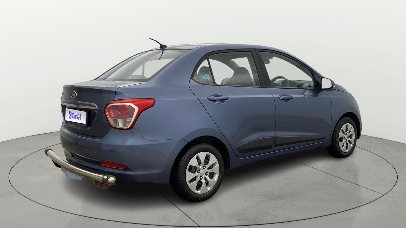 2015 Hyundai Xcent S 1.2, Petrol, Manual, 1,00,412 km, Right Back Diagonal