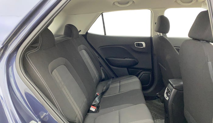 2021 Hyundai VENUE S 1.2, Petrol, Manual, 10,901 km, Right Side Rear Door Cabin