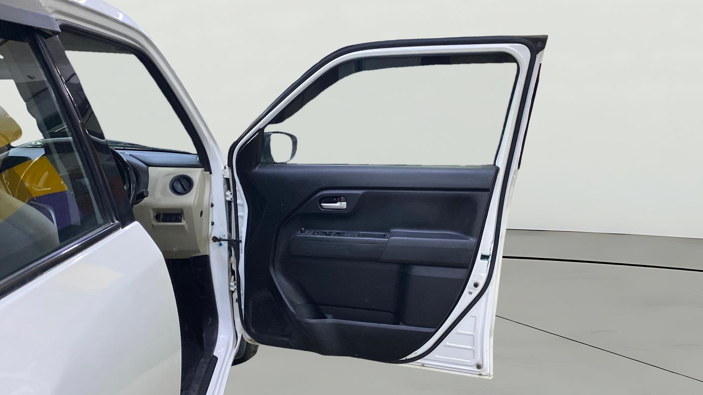 2019 Maruti New Wagon-R VXI 1.0 AMT, Petrol, Automatic, 1,13,112 km, RHS Front Door