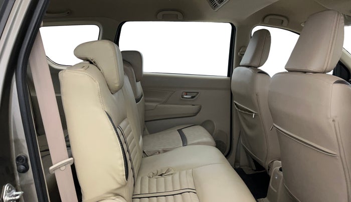 2020 Maruti Ertiga VXI CNG, CNG, Manual, 28,202 km, Right Side Rear Door Cabin