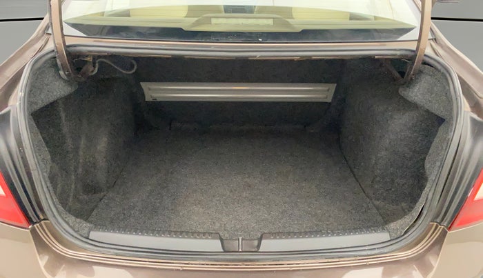 2015 Skoda Rapid 1.5 TDI CR ELEGANCE AT, Diesel, Automatic, 75,430 km, Boot Open Zoomed View