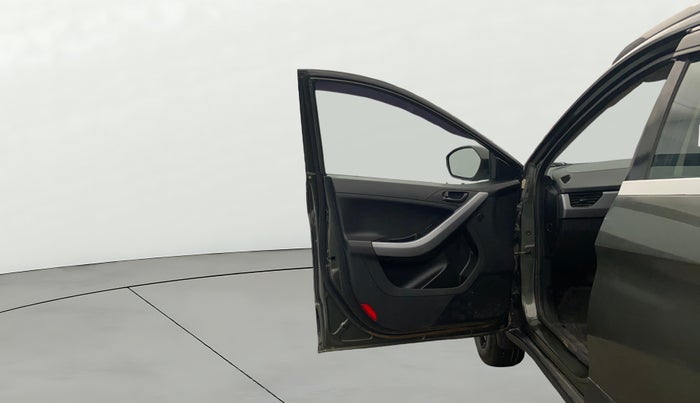 2021 Tata NEXON XMA SUNROOF PETROL, Petrol, Automatic, 93,789 km, LHS Front Door